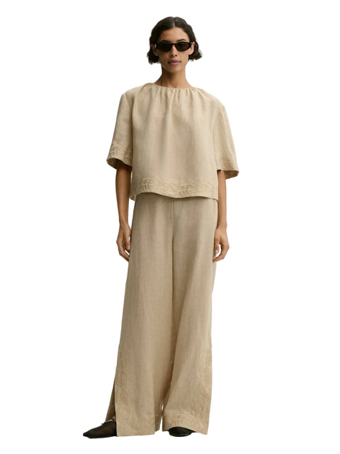 Marian Top
