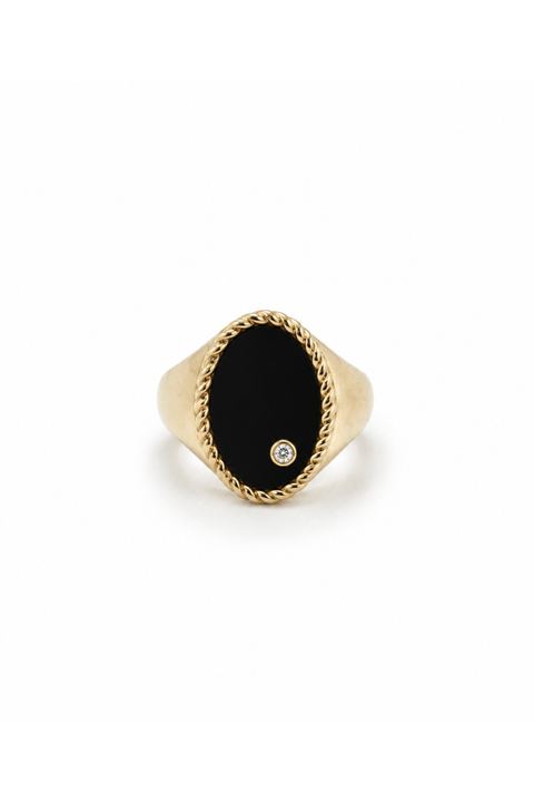 Chevalière Oval Onyx Ring