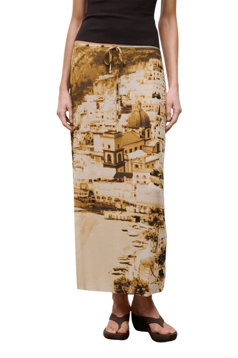 Skirt with architectural print worn by a person on a white background