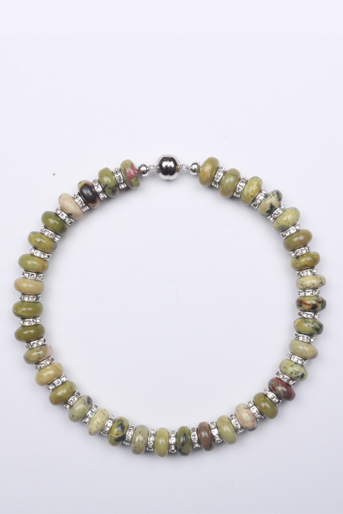 Thea Necklace