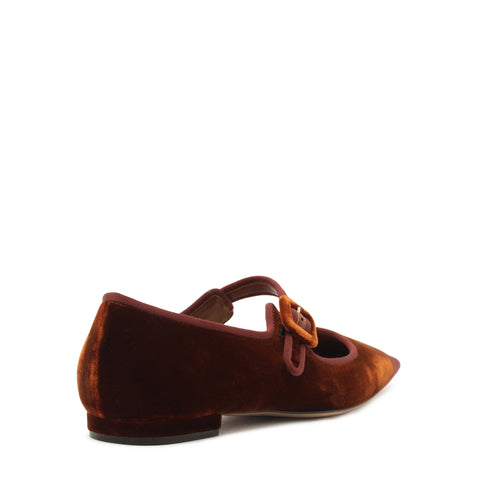 Jada Flat