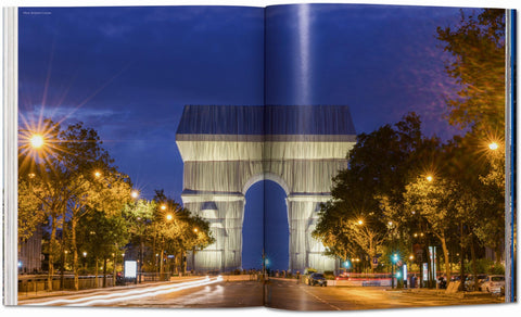 Christo And Jeanne-Cluade: L'Arc De Triomphe, Wrapped