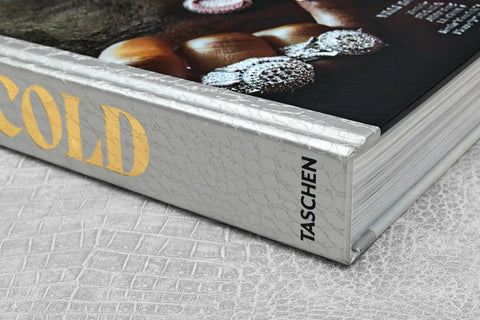 Ice Cold: A Hip-Hop Jewelry History XL