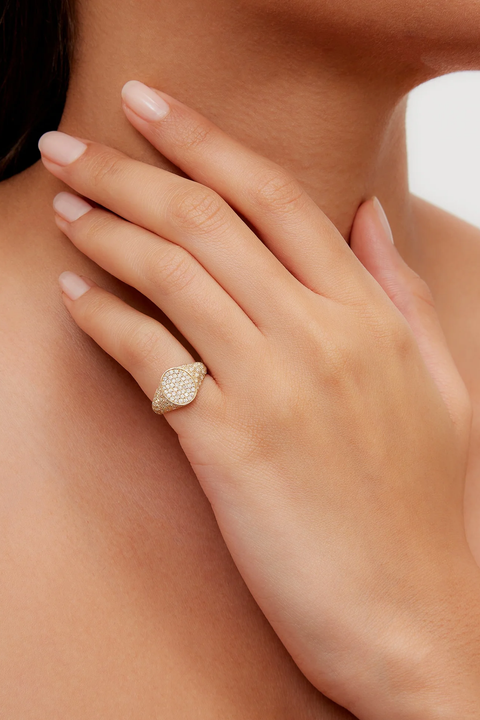 Mini Chevaliere Diamond Ring